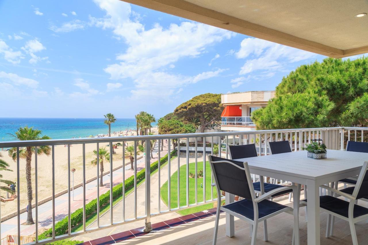 Uhc Dms Family Apartments Cambrils Exterior foto
