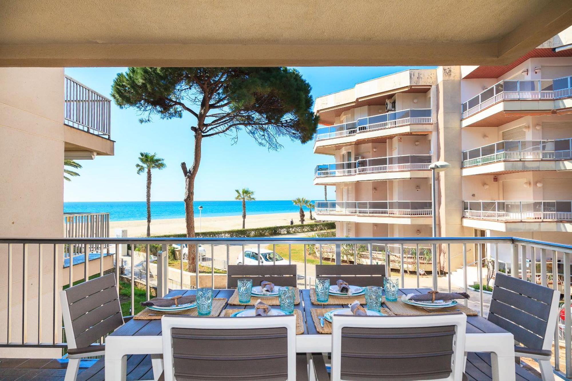 Uhc Dms Family Apartments Cambrils Exterior foto