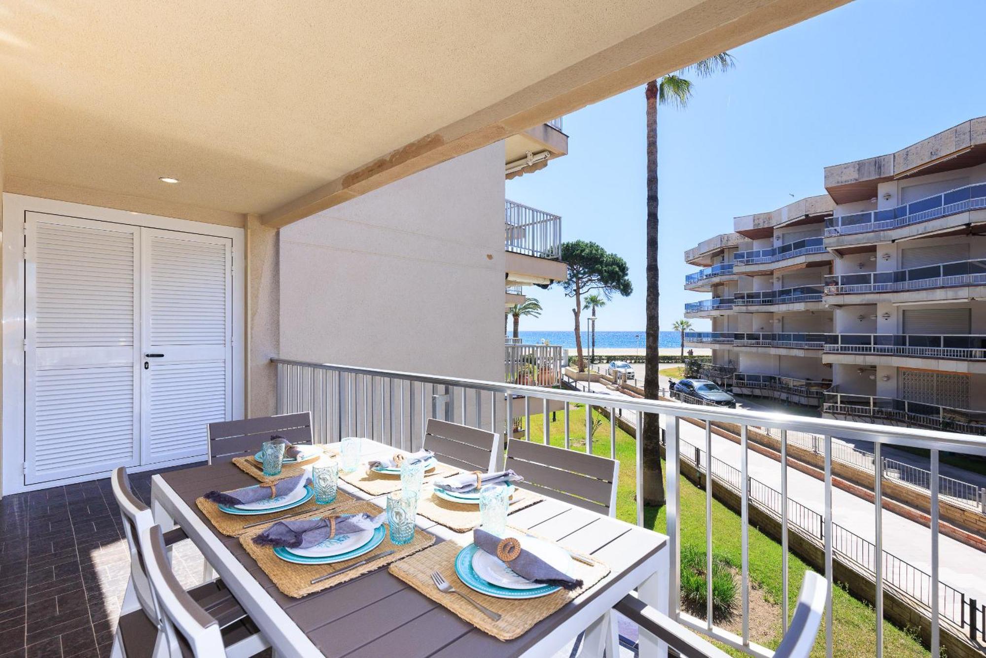 Uhc Dms Family Apartments Cambrils Habitación foto